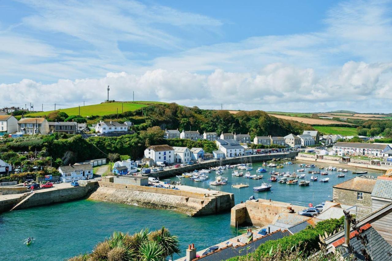 Holiday home Finest Retreats - Luxury Let In Porthleven, Sleeping 2 Porthleven